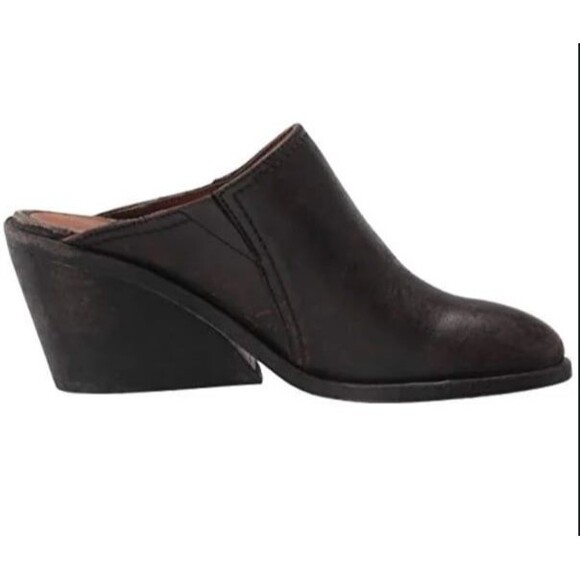 *NEW* Frye Distressed Serena Mule in Black Sz 8 - Picture 1 of 11
